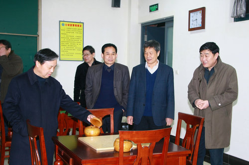 点击这里用新窗口浏览图片